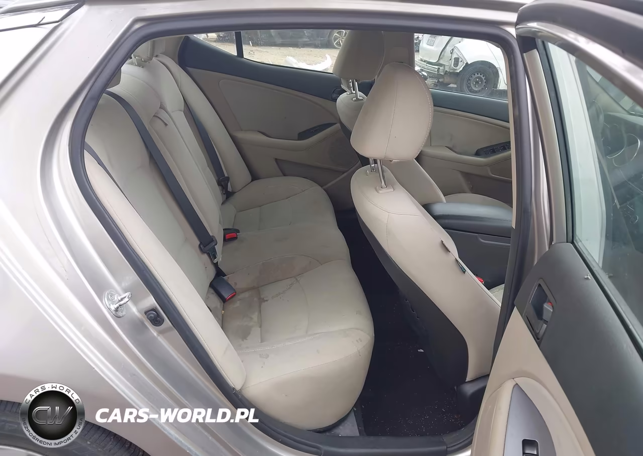 2014 Kia Optima Lx VIN:5XXGM4A71EG337563 - 8