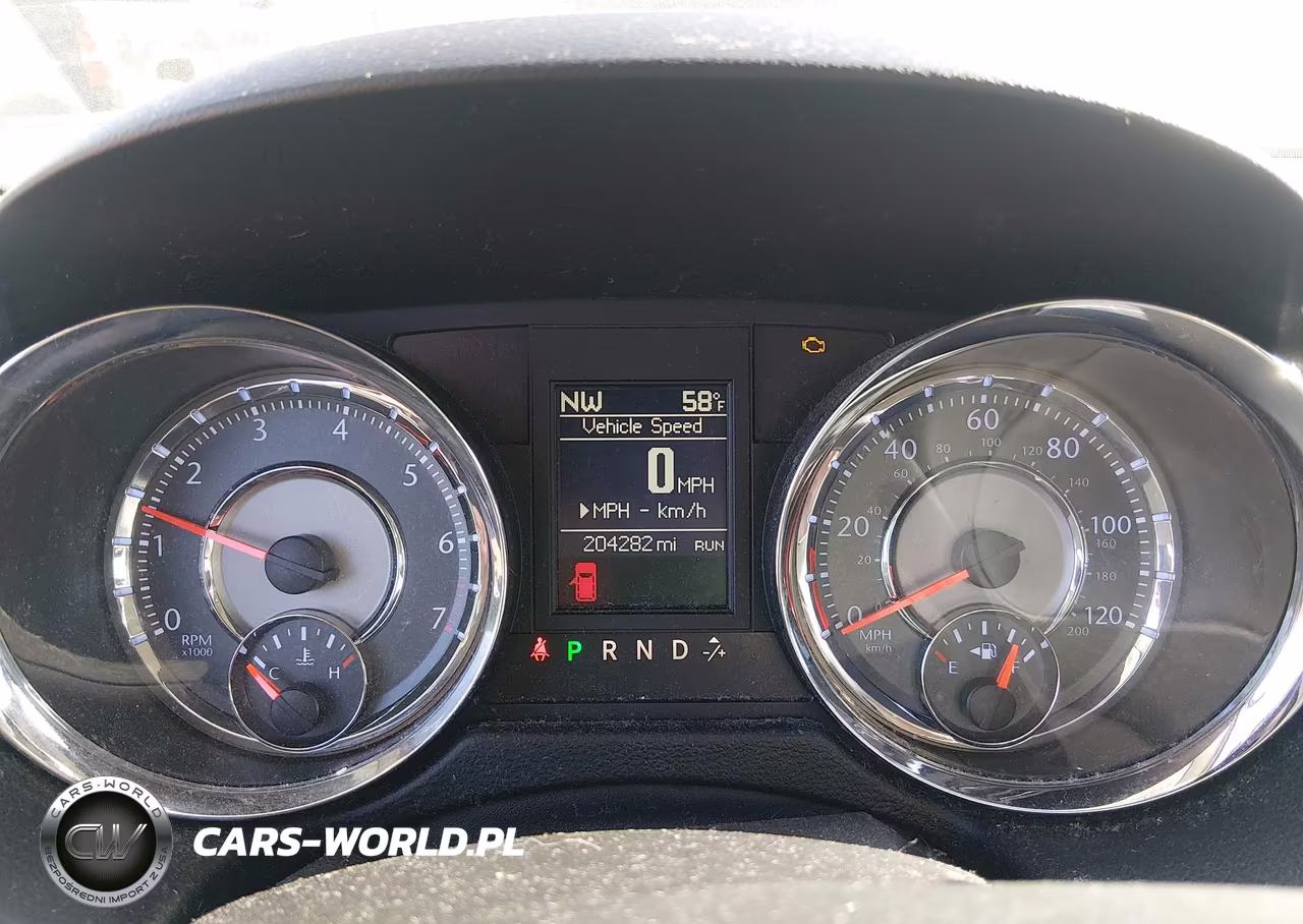 2012 Chrysler Town & Country Touring-L VIN:2C4RC1CGXCR134067 - 7