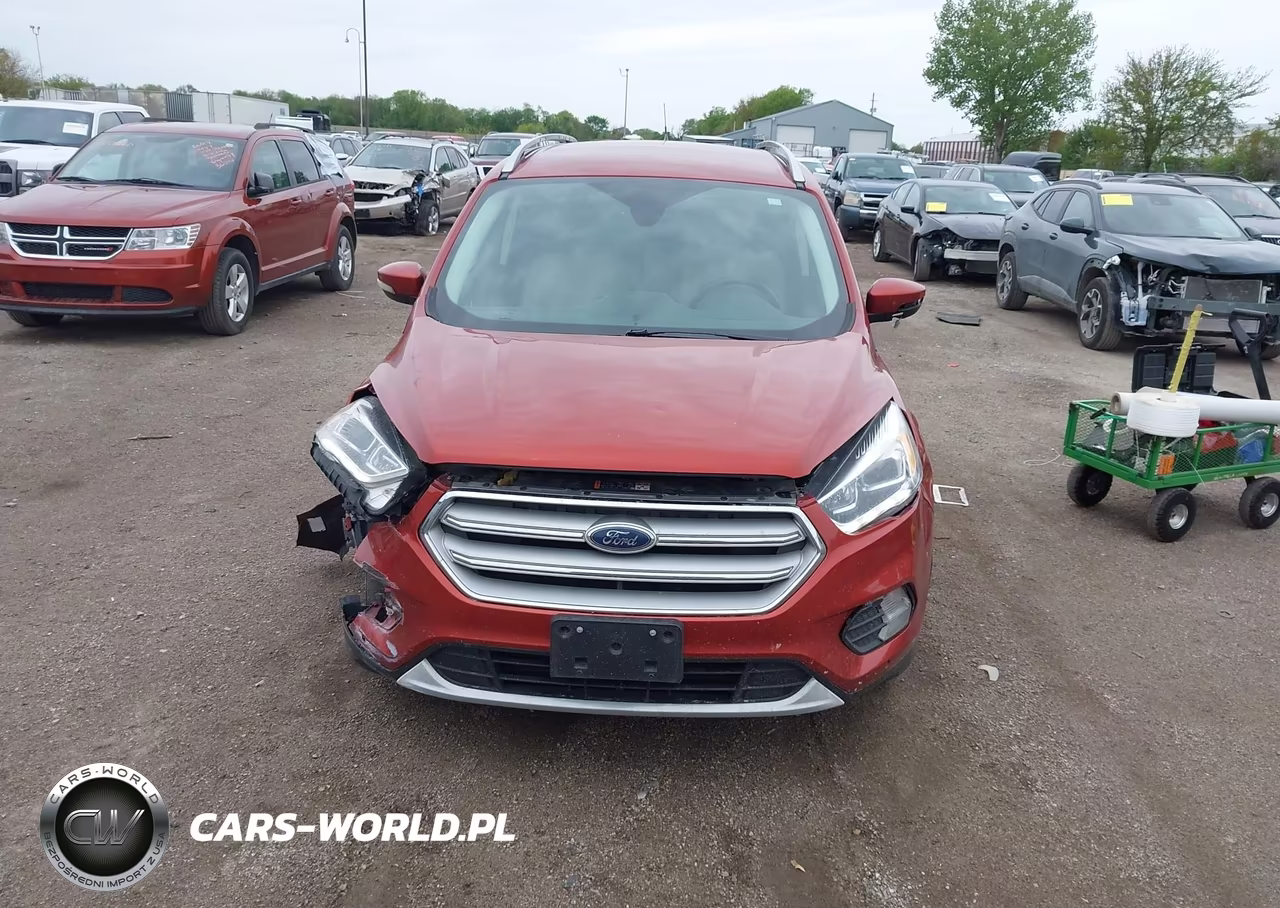 2019 Ford Escape Titanium VIN:1FMCU0J9XKUB83056 - 12