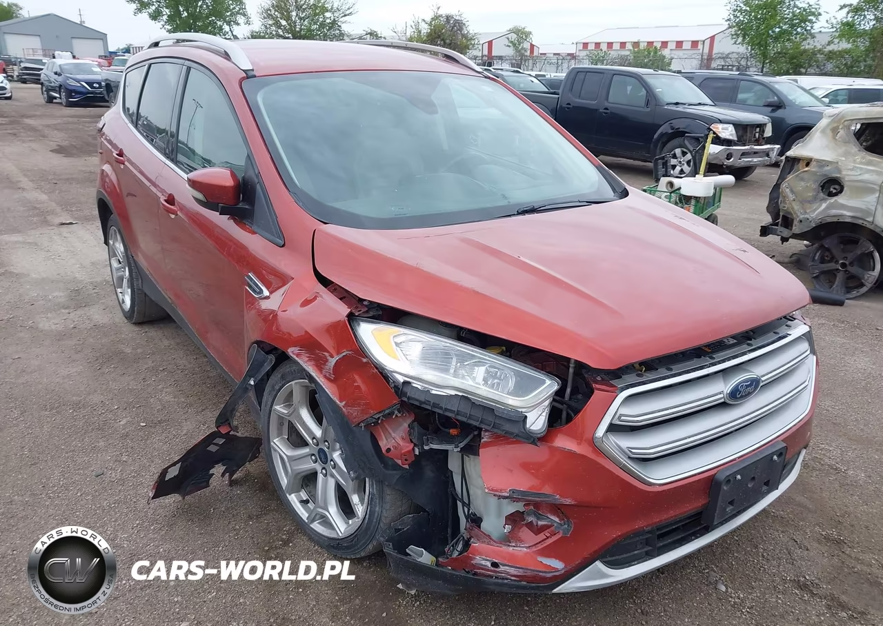 2019 Ford Escape Titanium VIN:1FMCU0J9XKUB83056 - 17
