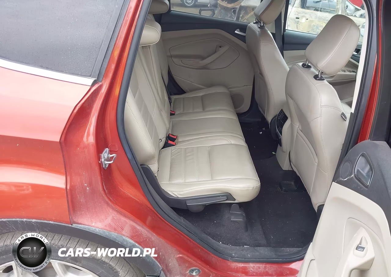 2019 Ford Escape Titanium VIN:1FMCU0J9XKUB83056 - 8