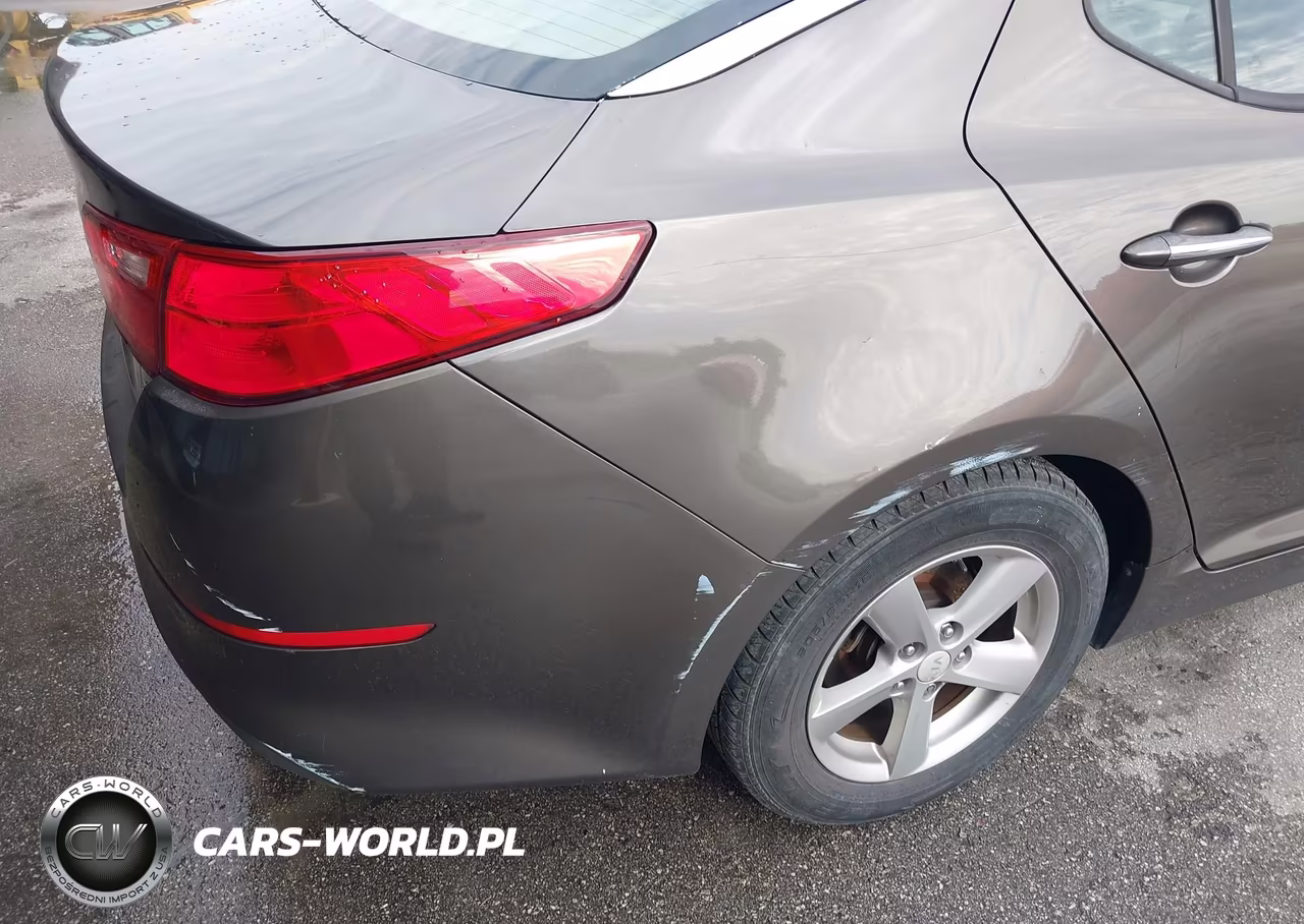 2015 Kia Optima Lx VIN:5XXGM4A79FG393462 - 13