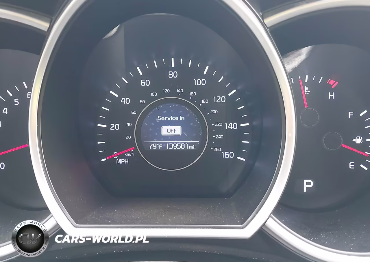 2015 Kia Optima Lx VIN:5XXGM4A79FG393462 - 7