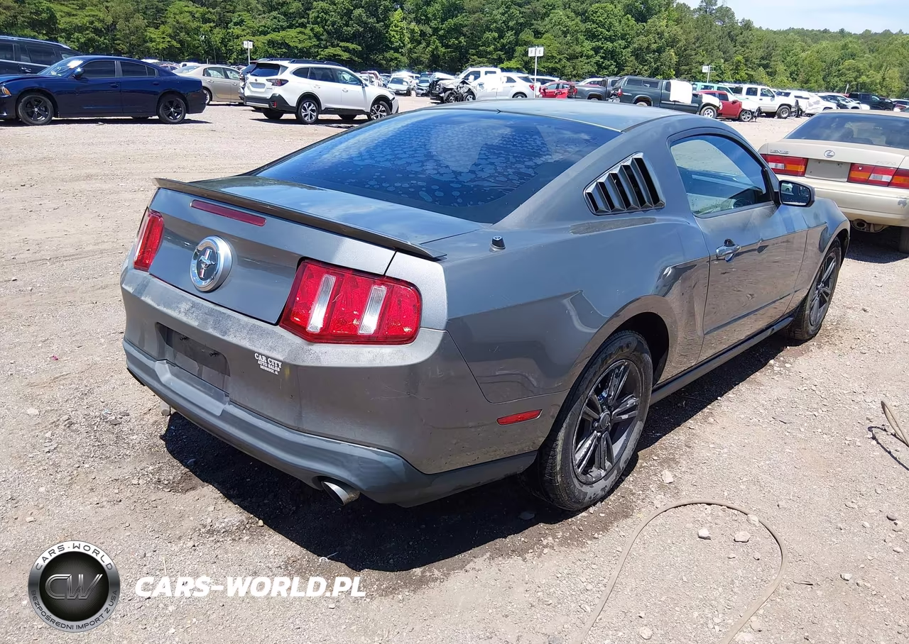 2011 Ford Mustang V6 VIN:1ZVBP8AM7B5153806 - 4