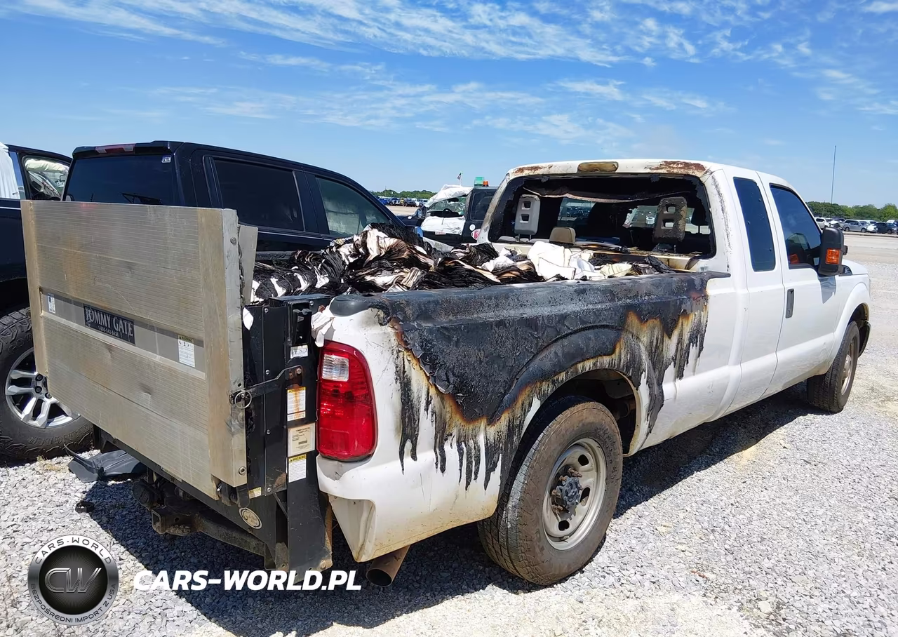 2013 Ford F-350 Xl VIN:1FT7X3A60DEB52495 - 4