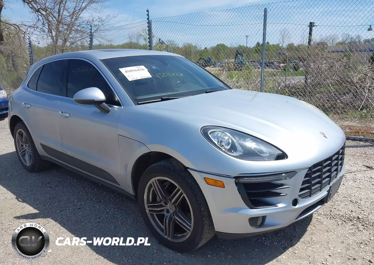 2015 Porsche Macan S