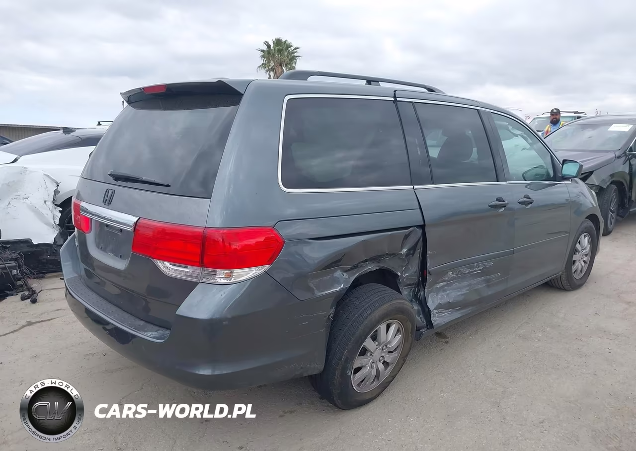 2010 Honda Odyssey Ex-L VIN:5FNRL3H72AB062133 - 4
