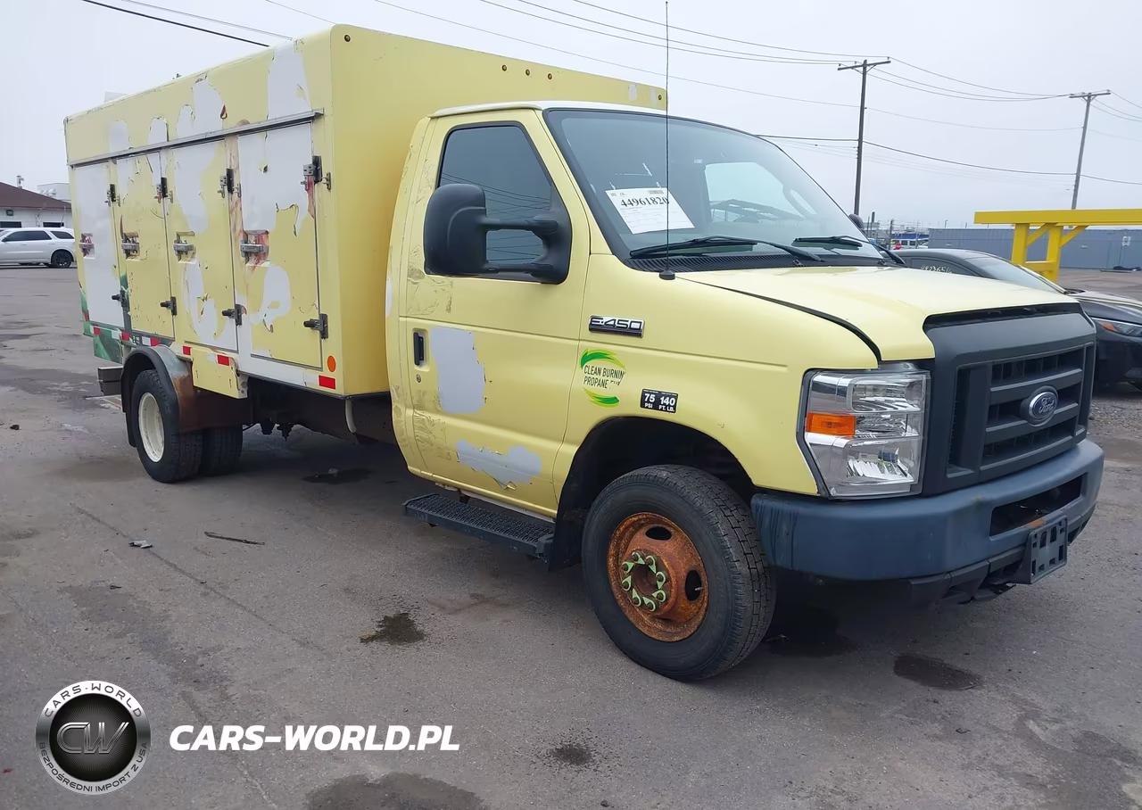 2017 Ford E-450 Cutaway VIN:1FDXE4FS0HDC69096 - 1