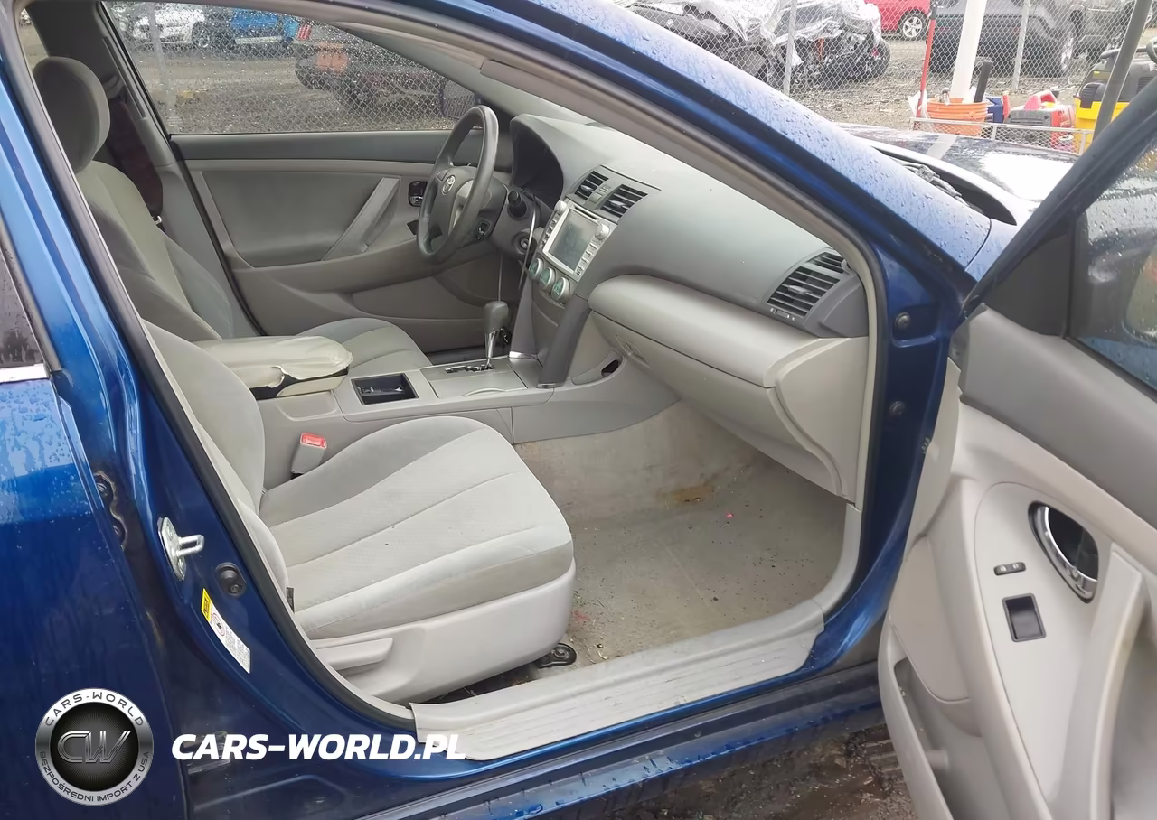 2009 Toyota Camry Le VIN:4T1BE46K49U289914 - 5