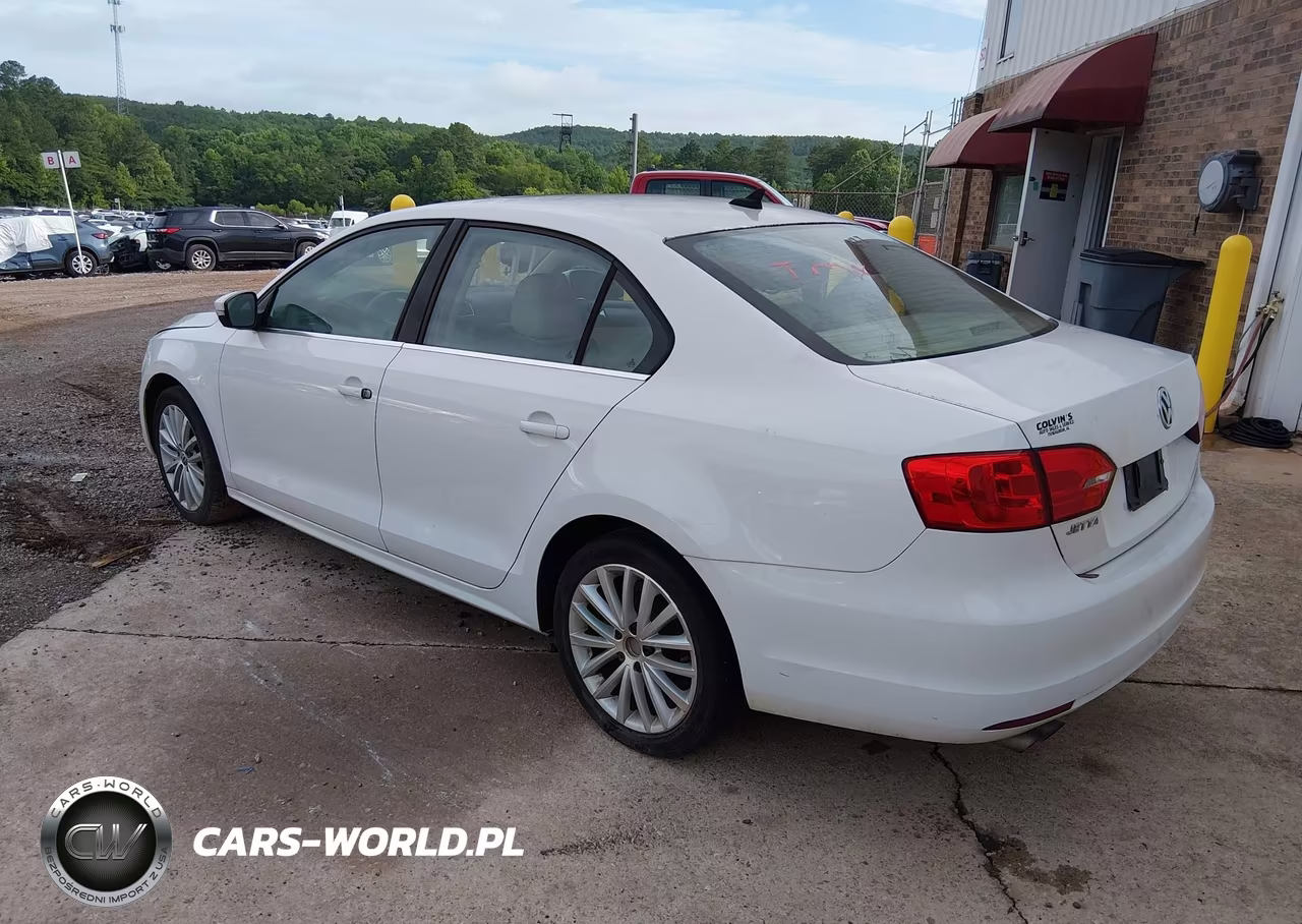 2014 Volkswagen Jetta 1.8T Sel VIN:3VWL07AJ8EM389081 - 3