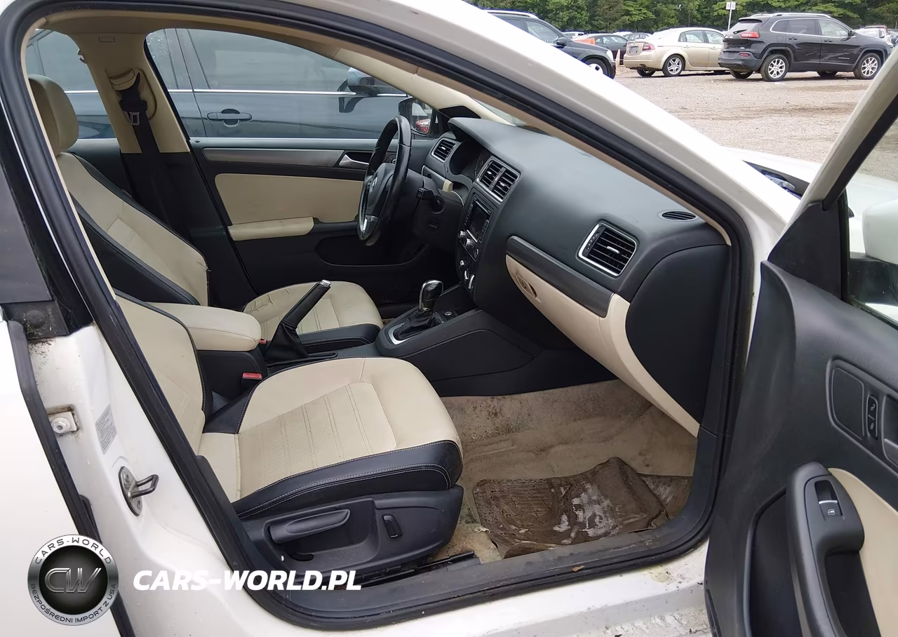 2014 Volkswagen Jetta 1.8T Sel VIN:3VWL07AJ8EM389081 - 5