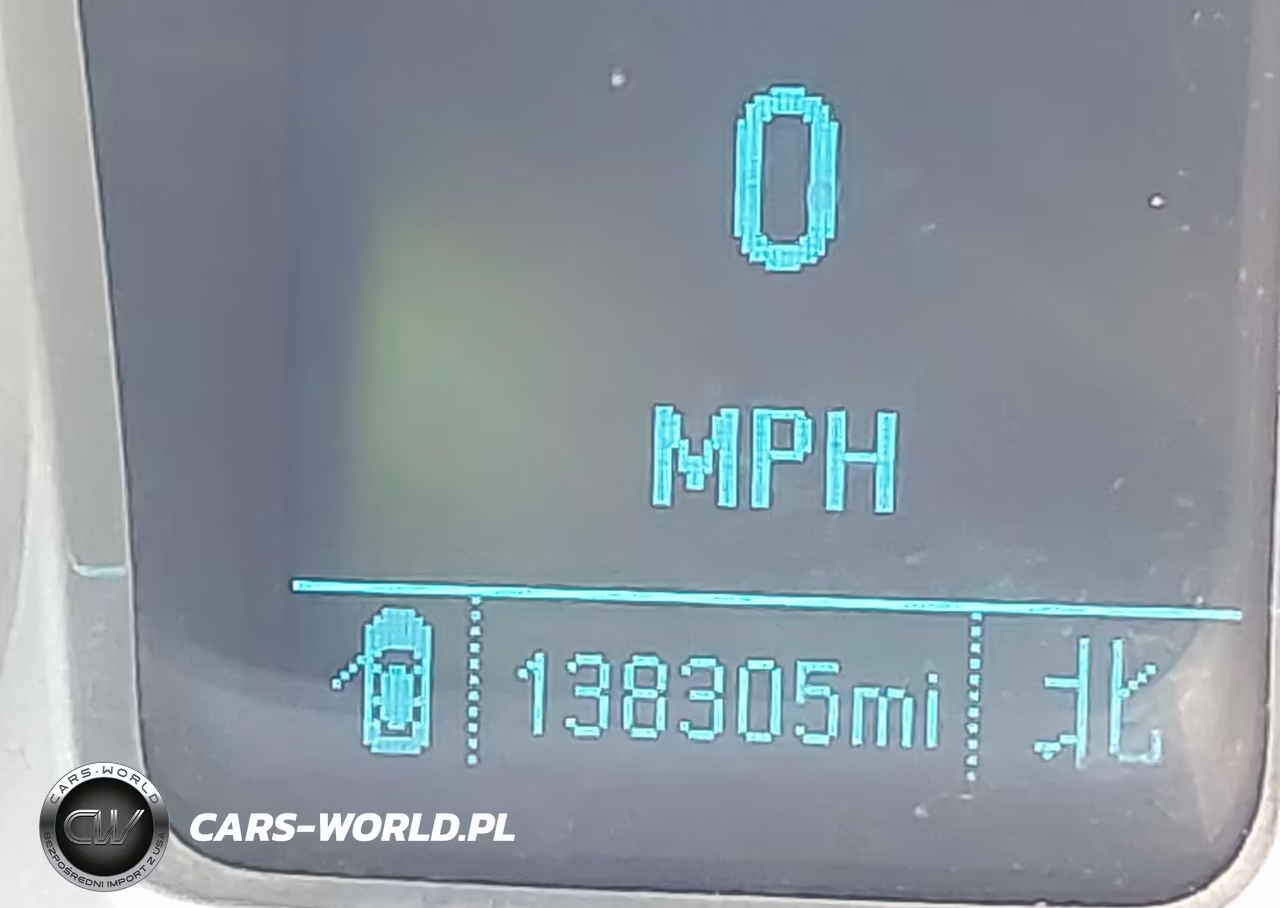 2015 Chevrolet Camaro 1Ls VIN:2G1FA1E34F9308411 - 15