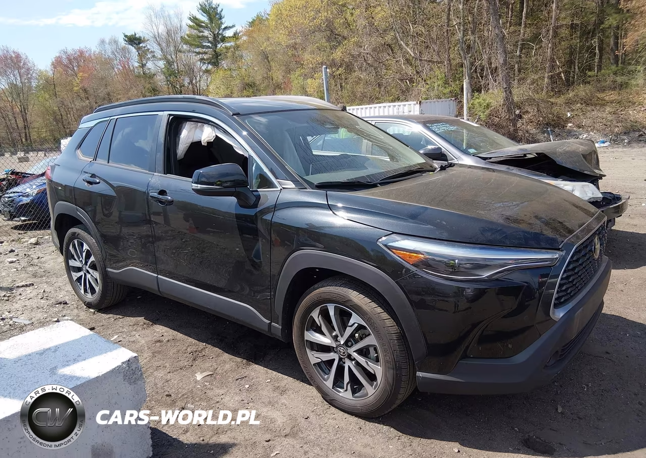 2025 Toyota Corolla Cross Xle – zdjęcie 1 z 16