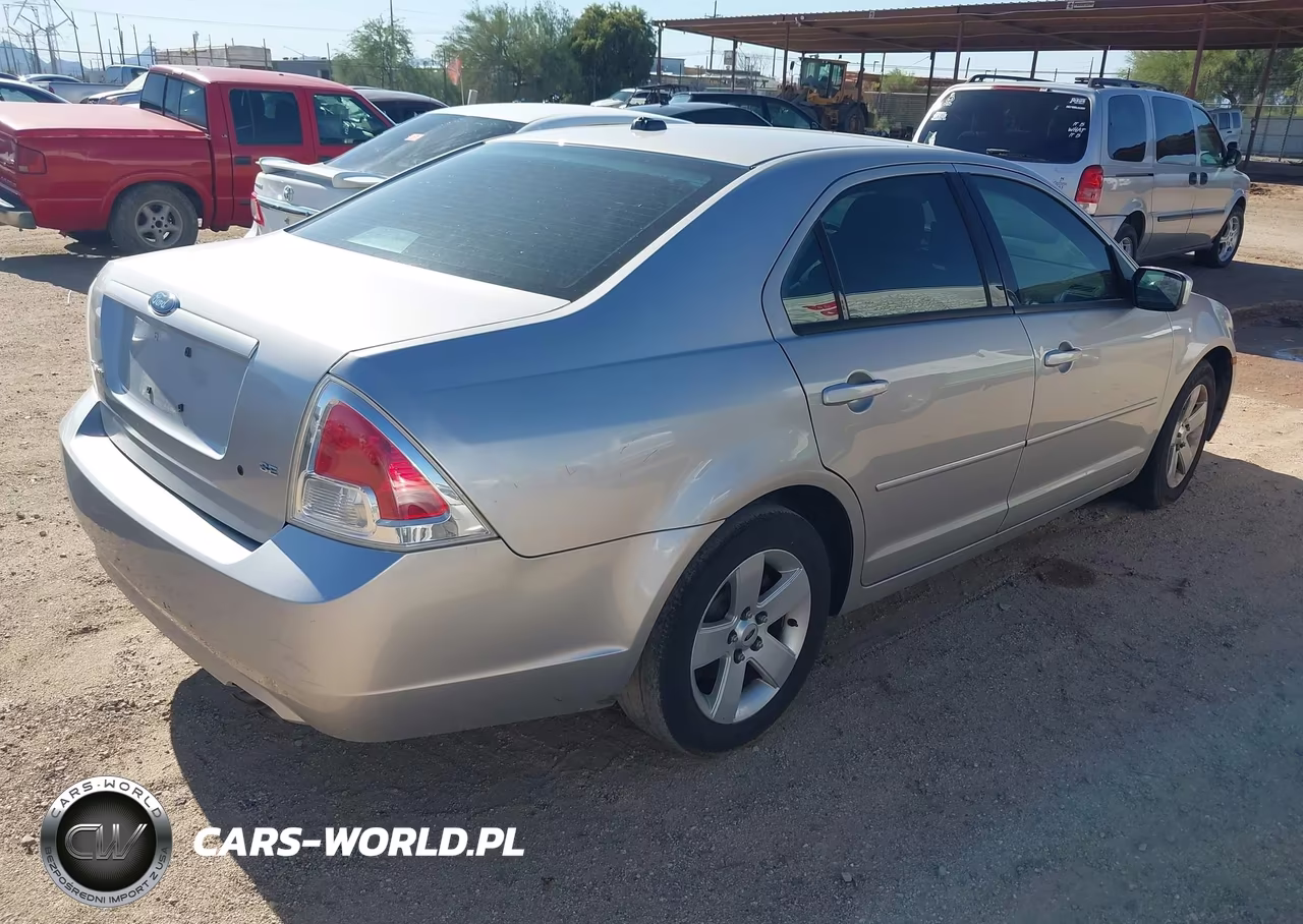 2007 Ford Fusion Se VIN:3FAHP07Z17R255212 - 4