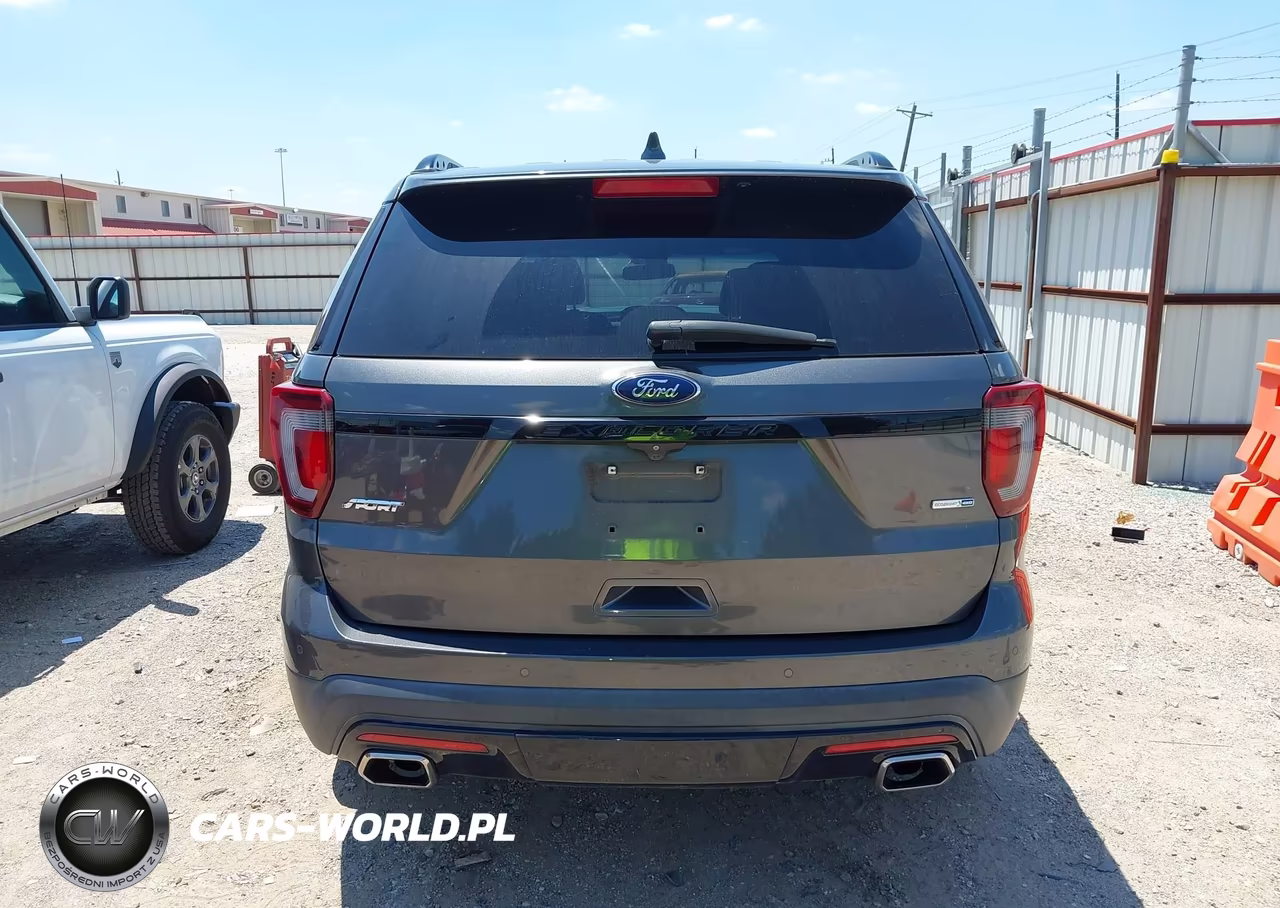 2016 Ford Explorer Sport VIN:1FM5K8GT0GGA51350 - 16