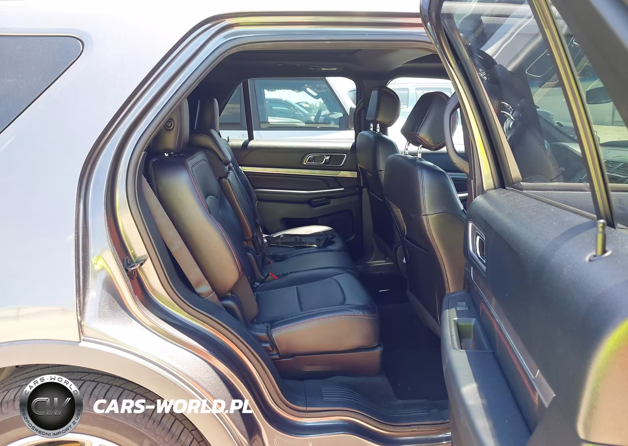 2016 Ford Explorer Sport VIN:1FM5K8GT0GGA51350 - 8