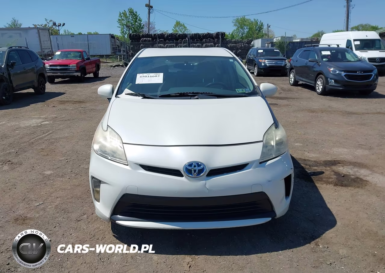 2012 Toyota Prius Three VIN:JTDKN3DU8C5442007 - 11