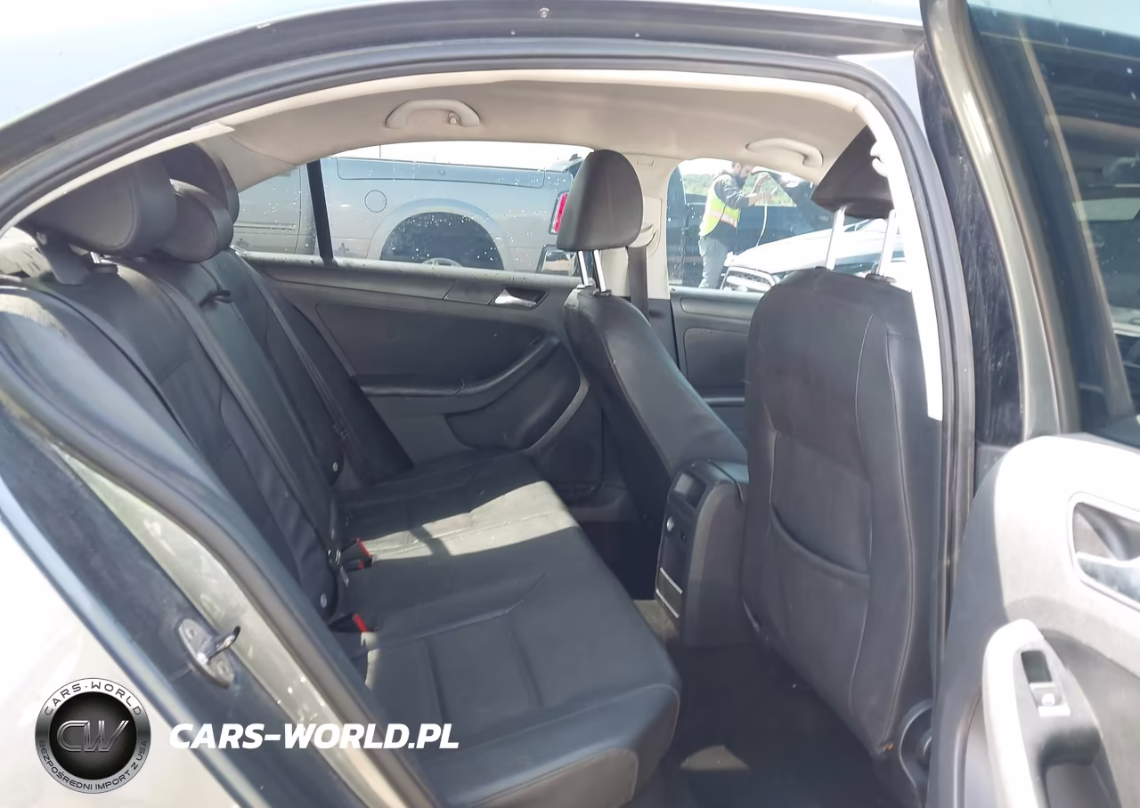 2012 Volkswagen Jetta 2.5L Se VIN:3VWDX7AJ3CM300885 - 8
