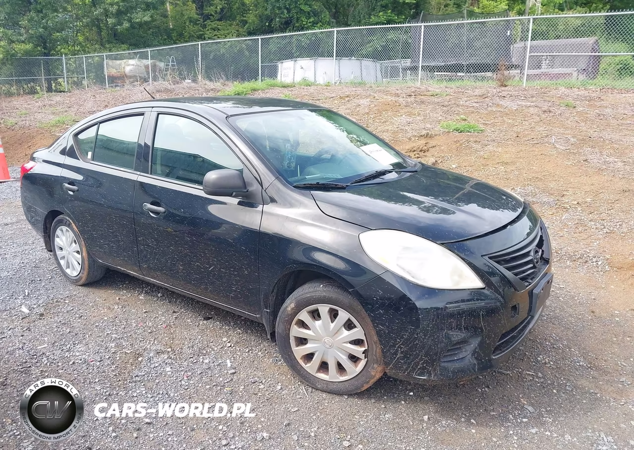2014 Nissan Versa 1.6 S