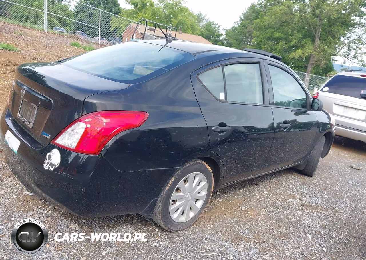2014 Nissan Versa 1.6 S VIN:3N1CN7AP6EL840722 - 4