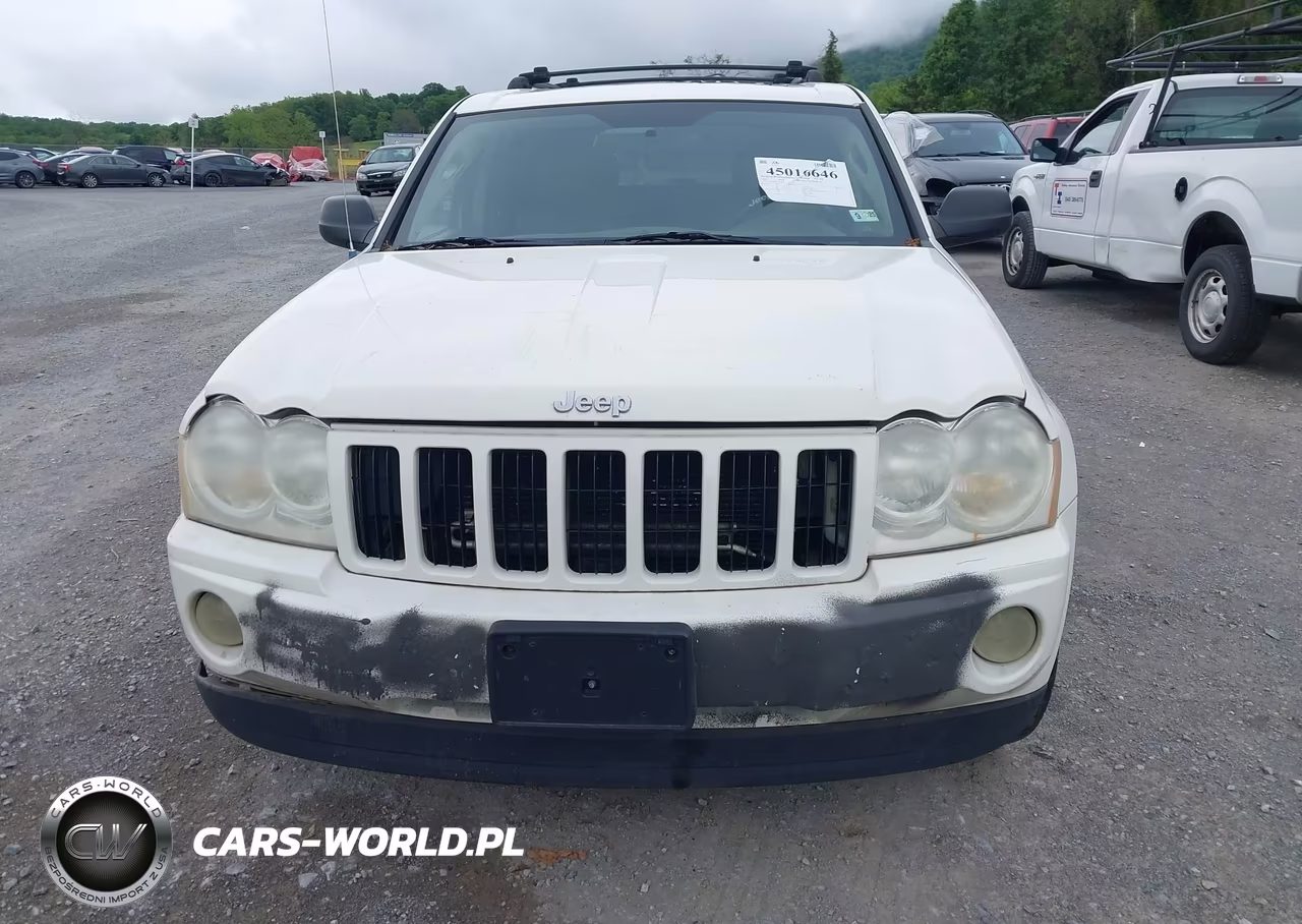 2005 Jeep Grand Cherokee Laredo VIN:1J8HR48N15C595844 - 13