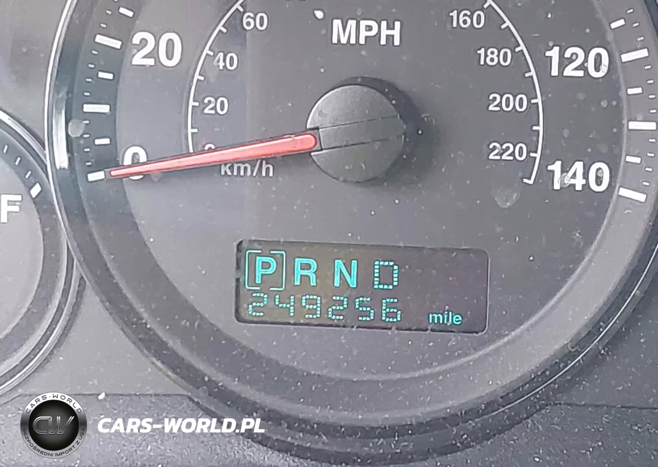 2005 Jeep Grand Cherokee Laredo VIN:1J8HR48N15C595844 - 16