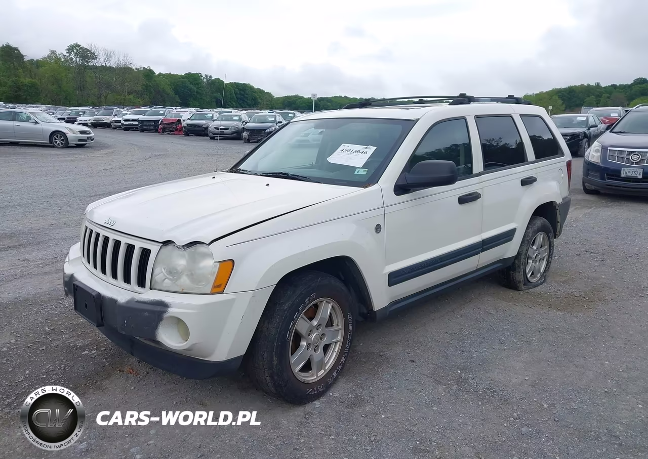 2005 Jeep Grand Cherokee Laredo VIN:1J8HR48N15C595844 - 2