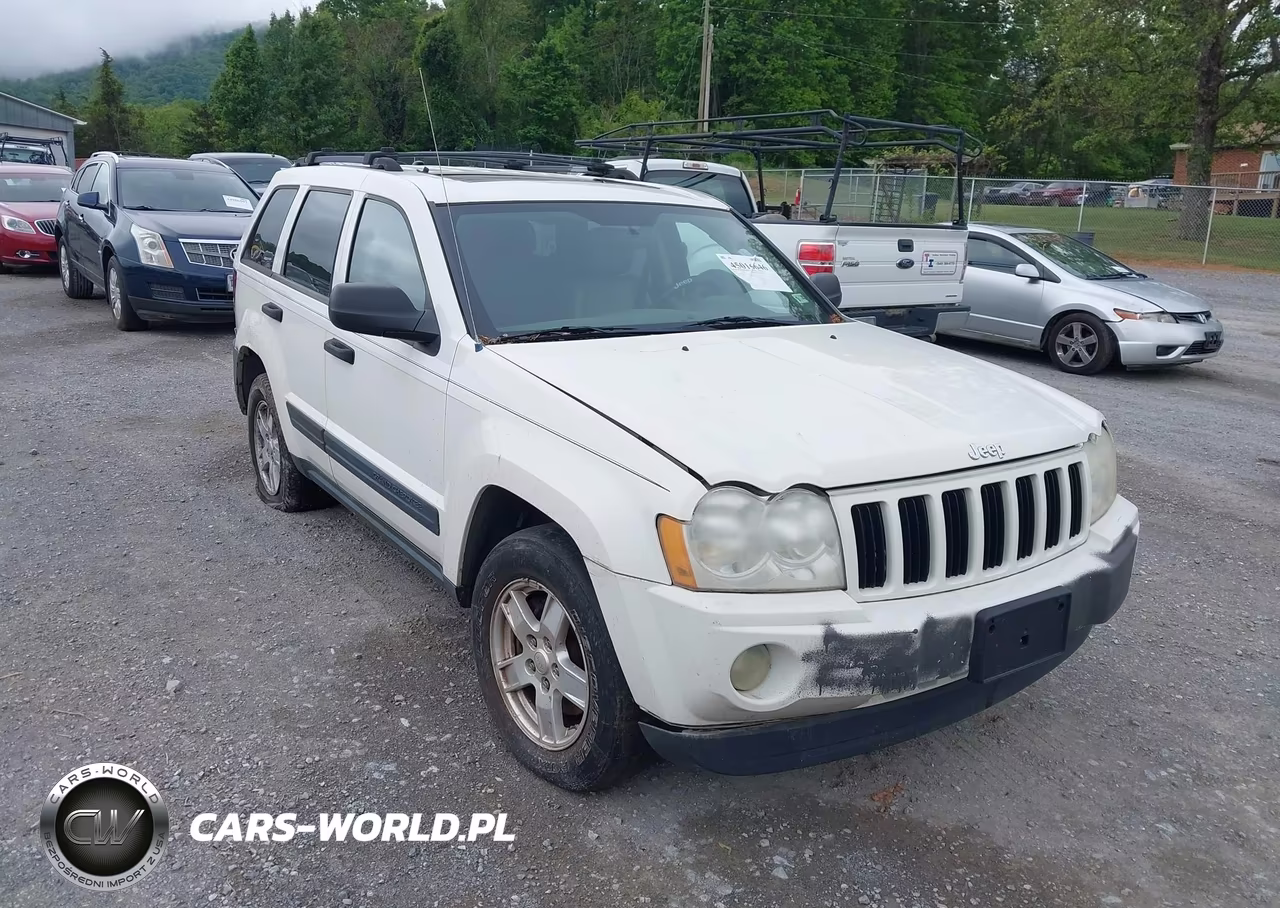 2005 Jeep Grand Cherokee Laredo VIN:1J8HR48N15C595844 - 6