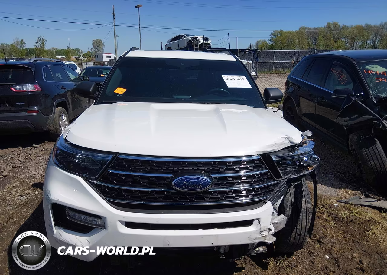 2020 Ford Explorer Xlt VIN:1FMSK8DH5LGB91309 - 13