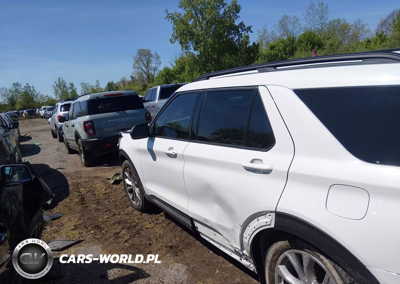 2020 Ford Explorer Xlt VIN:1FMSK8DH5LGB91309 - 15