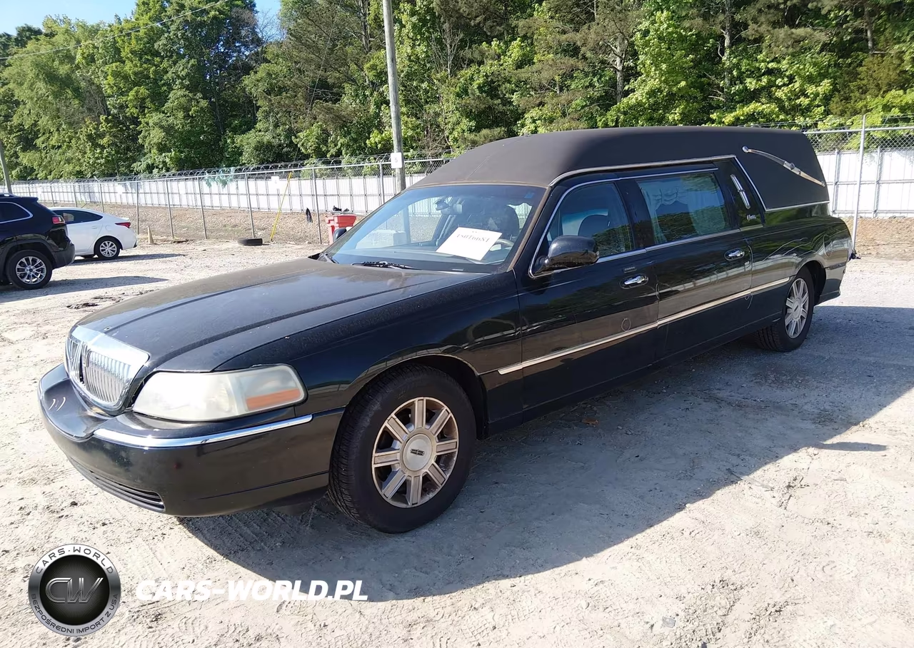 2008 Lincoln Town Car Executive VIN:2LJFM88W18X644476 - 2