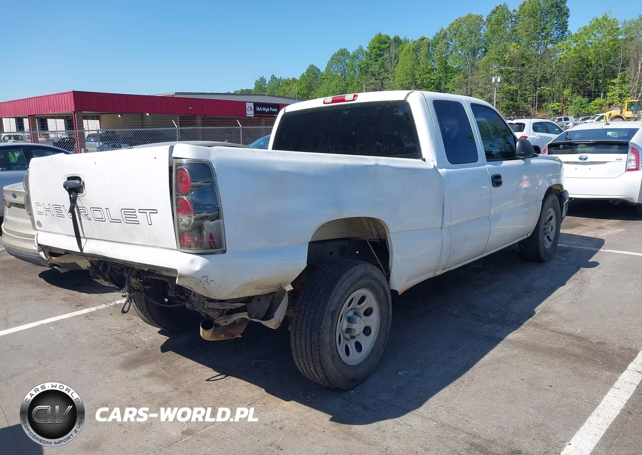 2007 Chevrolet Silverado 1500 Classic Work Truck VIN:1GCEC19X37Z161287 - 4
