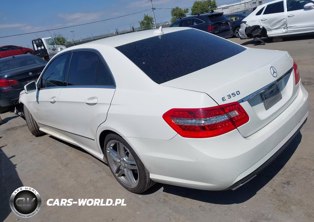 2011 Mercedes-Benz E 350 VIN:WDDHF5GB8BA418699 - 3
