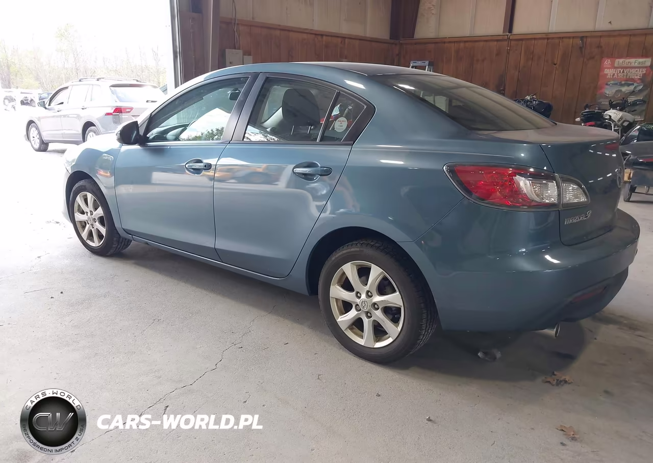 2010 Mazda Mazda3 I Touring VIN:JM1BL1SF1A1184514 - 3