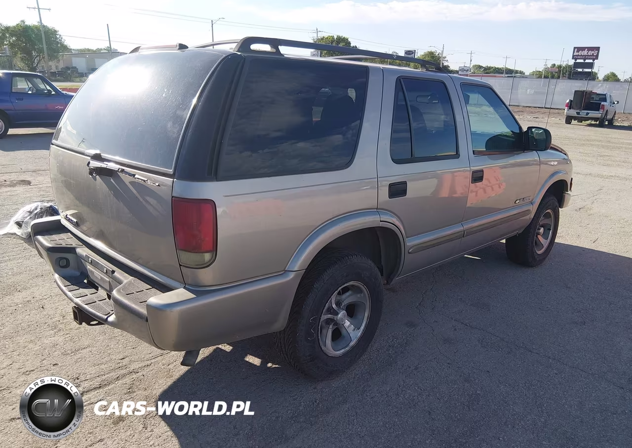 2004 Chevrolet Blazer Ls VIN:1GNCS13X14K135222 - 4