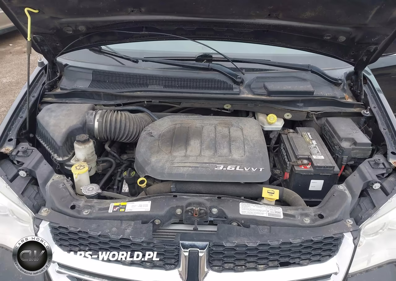 2013 Dodge Grand Caravan Crew VIN:2C4RDGDG2DR619299 - 10