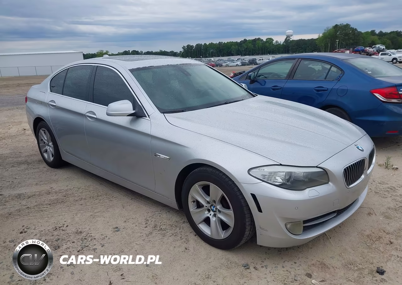 2011 BMW 528I