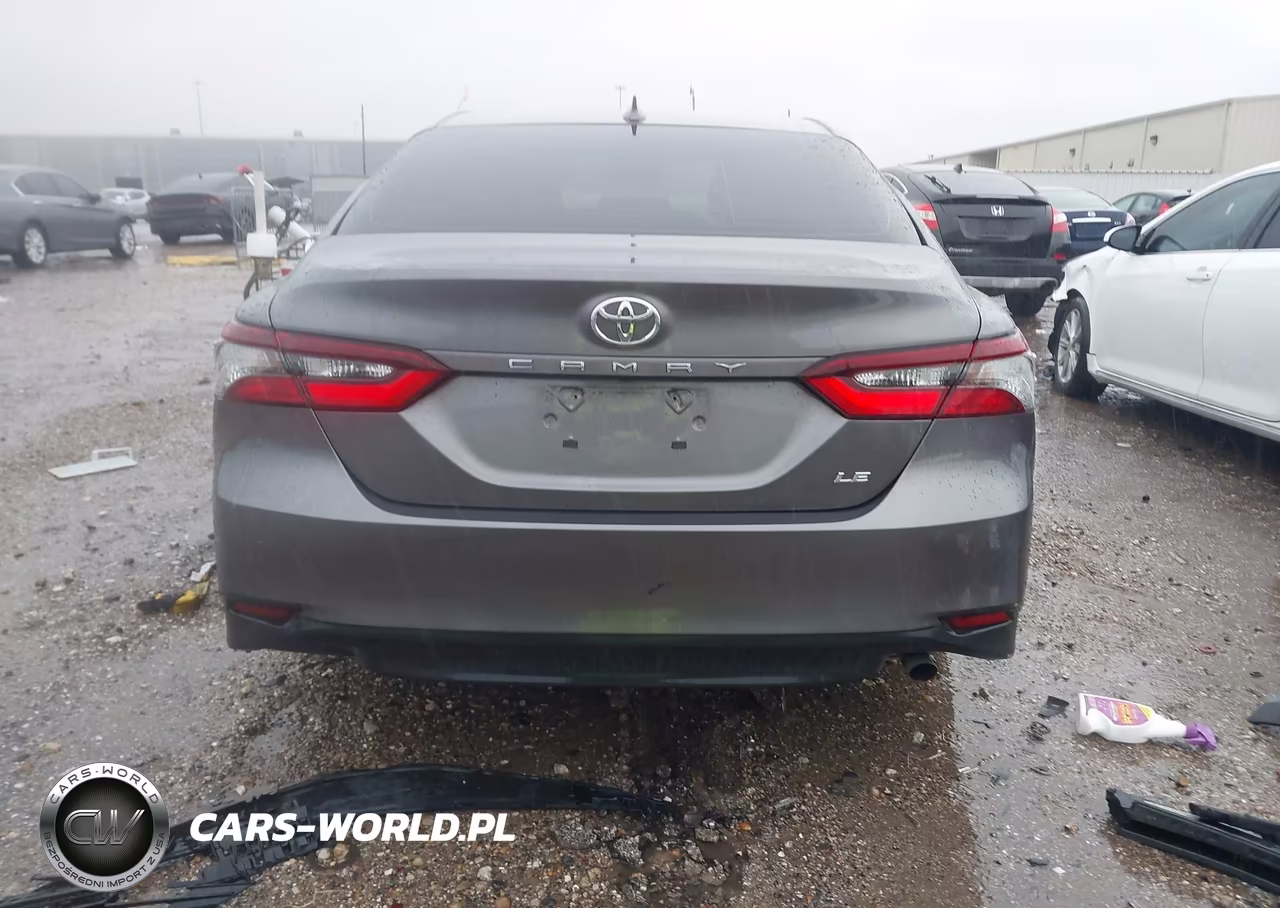 2024 Toyota Camry Le VIN:4T1C11AK8RU881645 - 17