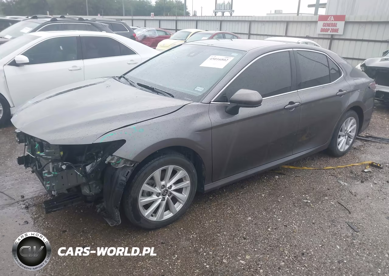 2024 Toyota Camry Le VIN:4T1C11AK8RU881645 - 2