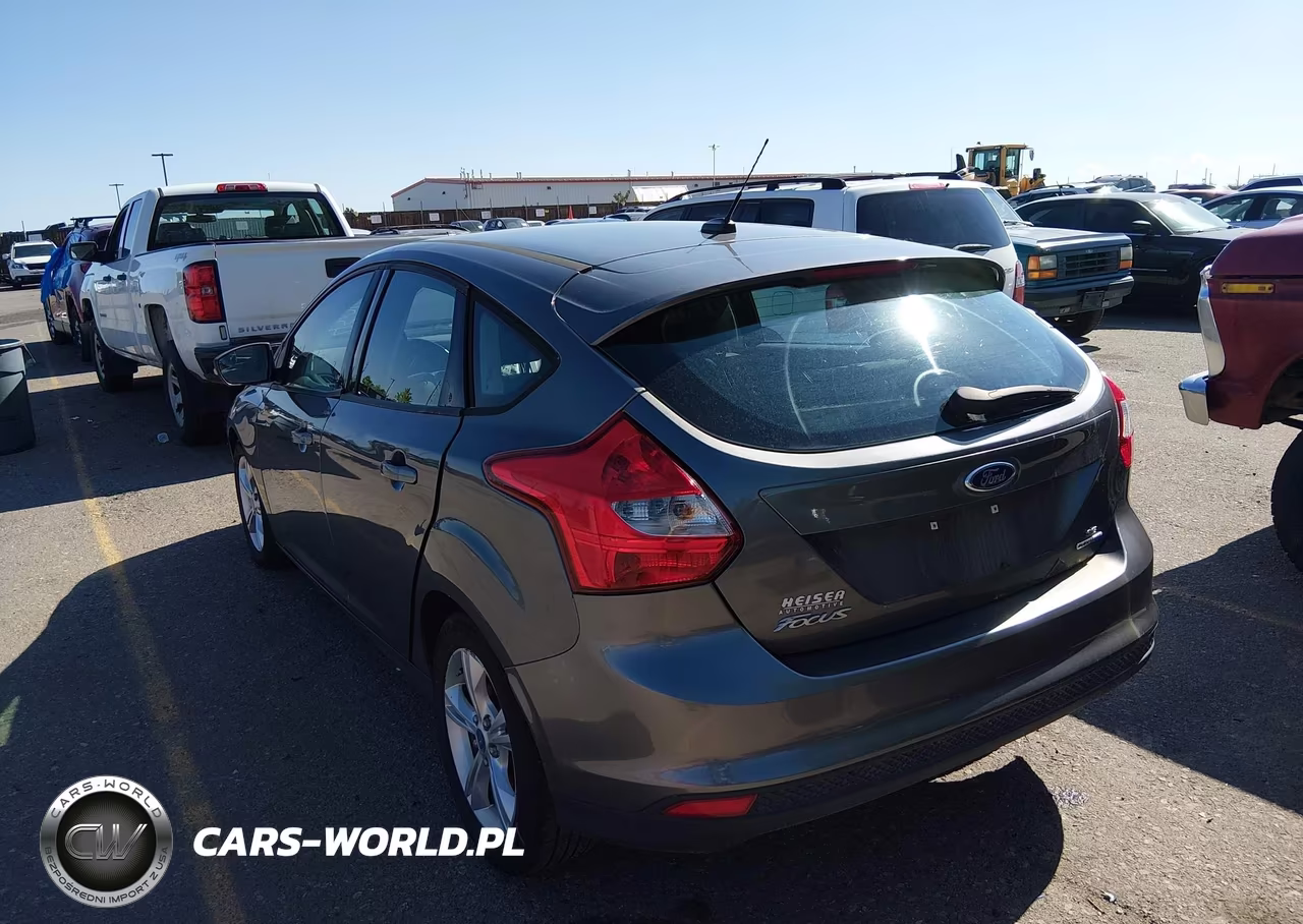 2013 Ford Focus Se VIN:1FADP3K27DL113368 - 3