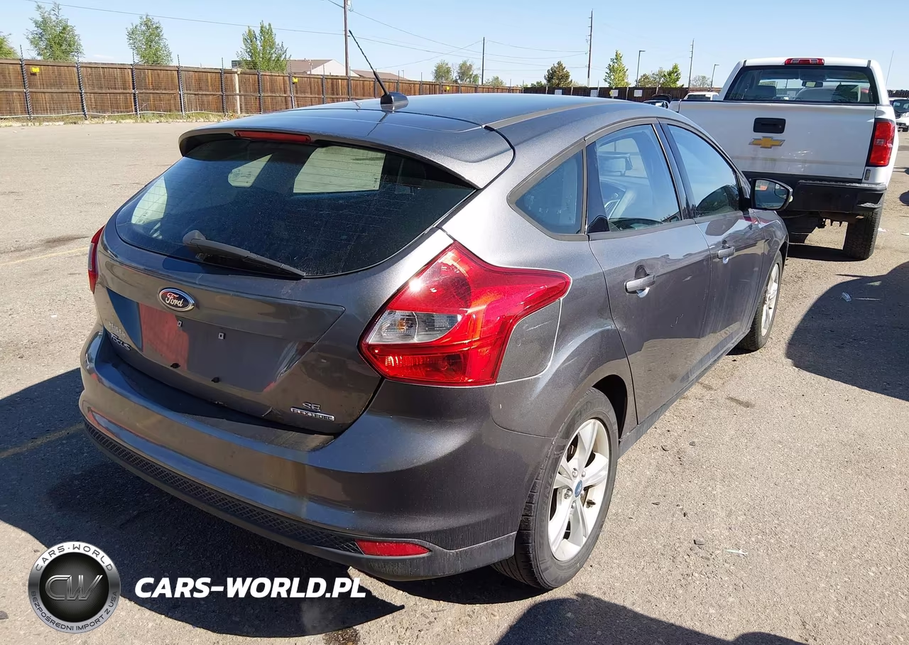 2013 Ford Focus Se VIN:1FADP3K27DL113368 - 4