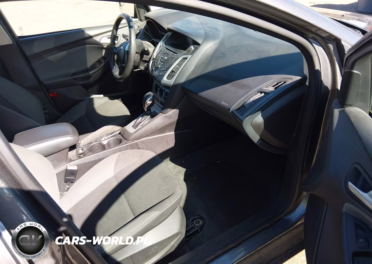 2013 Ford Focus Se VIN:1FADP3K27DL113368 - 5