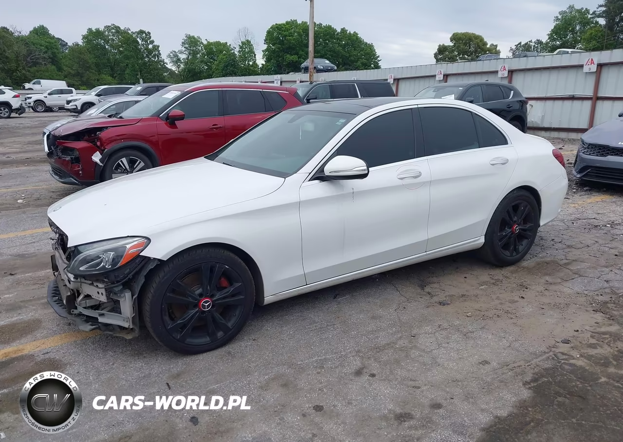 2015 Mercedes-Benz C 300 4Matic VIN:55SWF4KB1FU011838 - 2