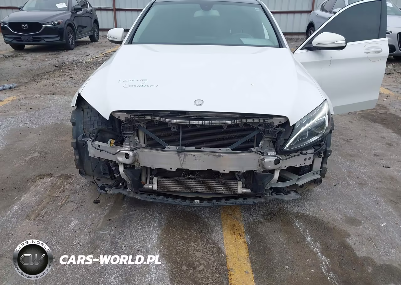 2015 Mercedes-Benz C 300 4Matic VIN:55SWF4KB1FU011838 - 6