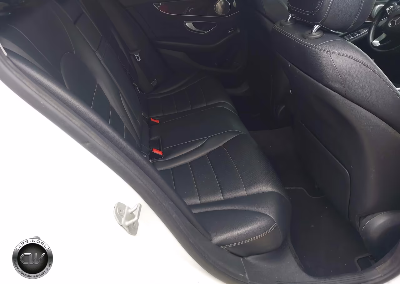 2015 Mercedes-Benz C 300 4Matic VIN:55SWF4KB1FU011838 - 8