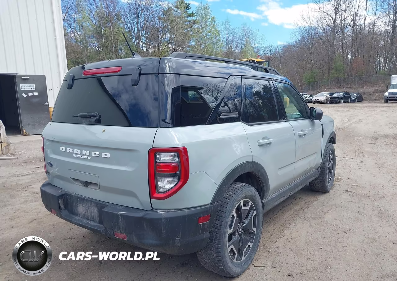 2021 Ford Bronco Sport Outer Banks VIN:3FMCR9C61MRA69028 - 4