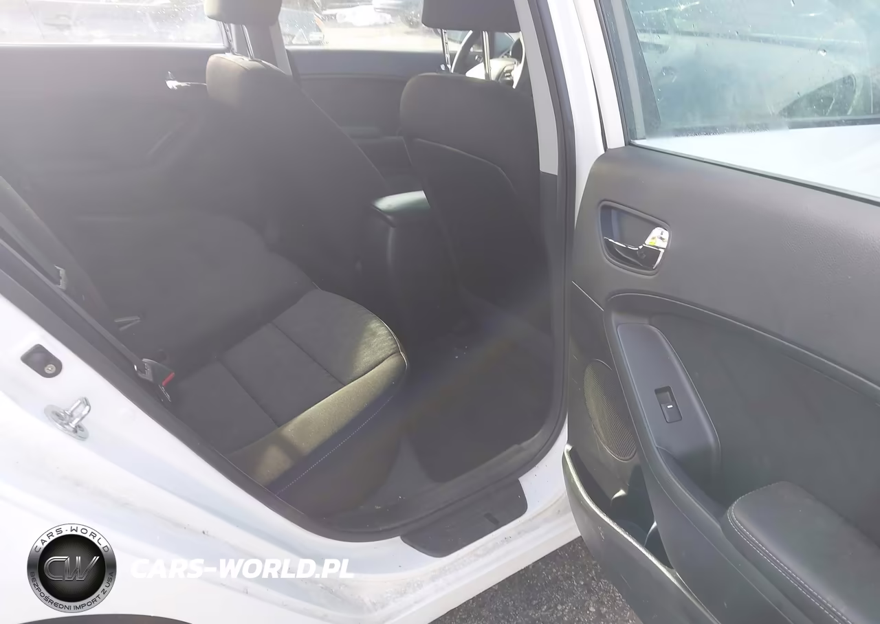2016 Kia Forte Lx VIN:KNAFK4A62G5610068 - 8