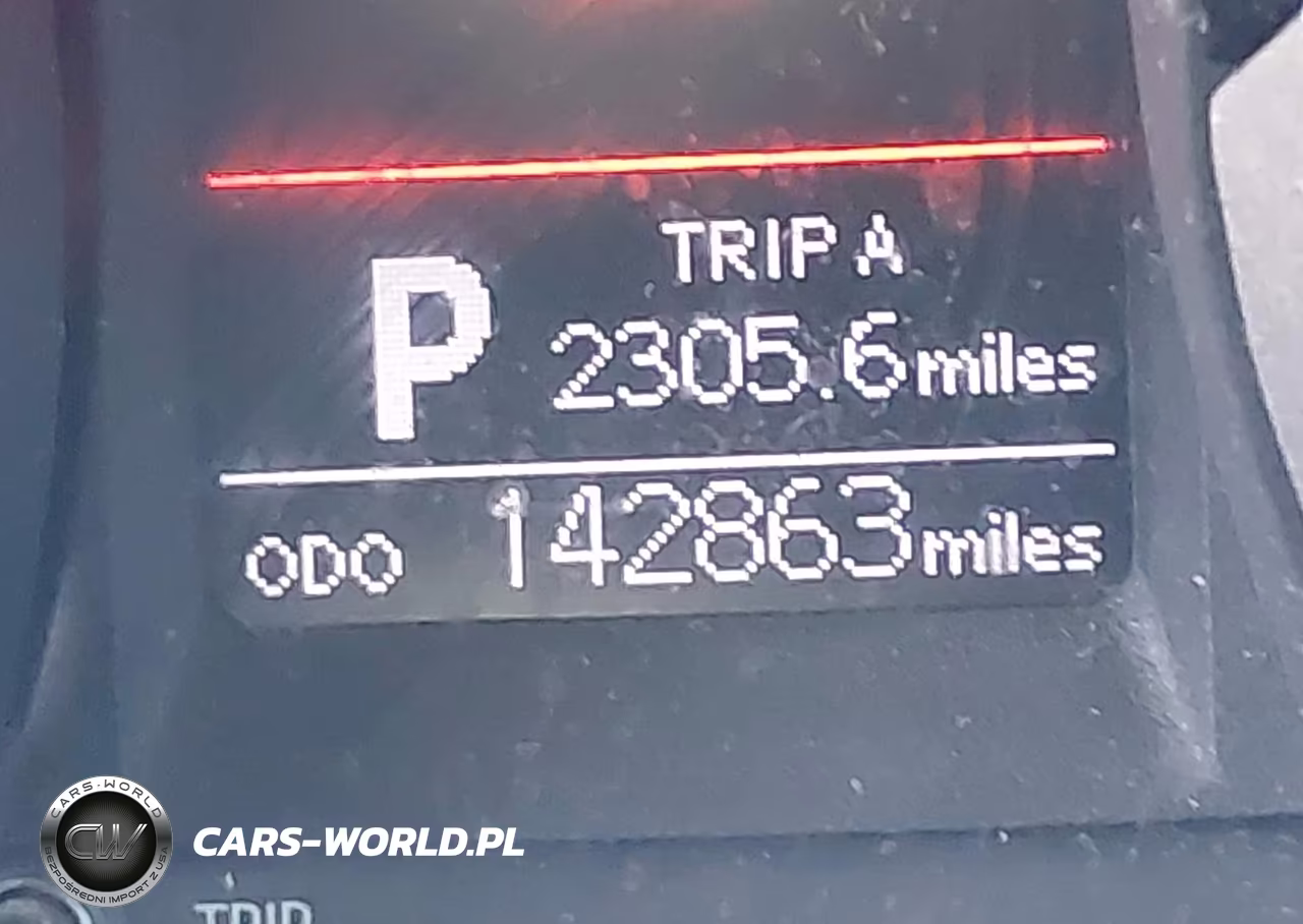2016 Toyota Corolla S Plus VIN:5YFBURHE7GP411624 - 15