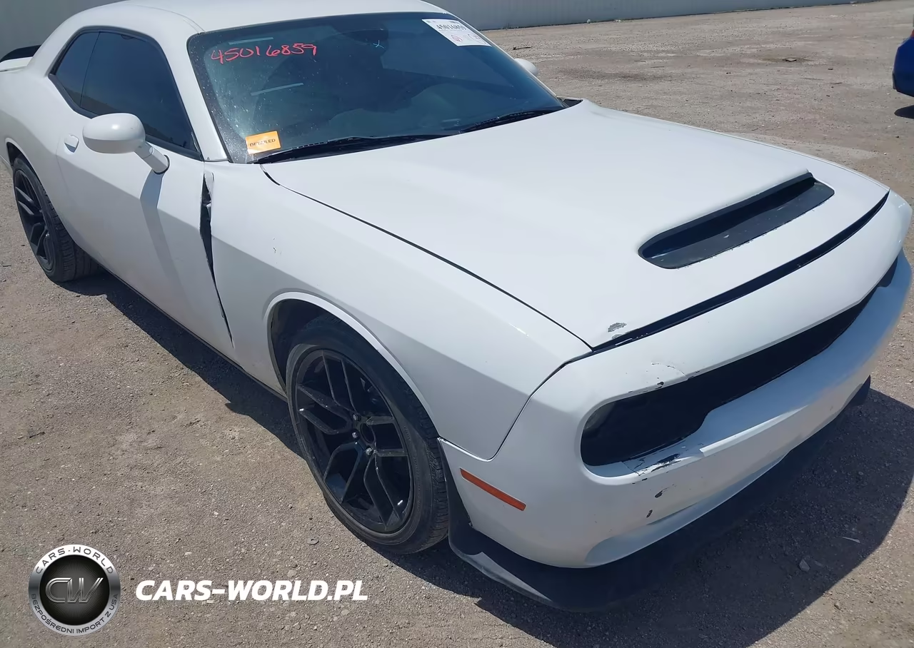2018 Dodge Challenger Sxt VIN:2C3CDZAG7JH123880 - 6