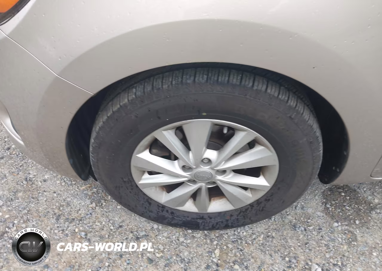 2017 Kia Sedona Lx VIN:KNDMB5C12H6266867 - 12